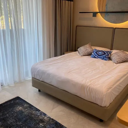 Wonderful In A Prime Location Guarantees A 5 Star * 시데