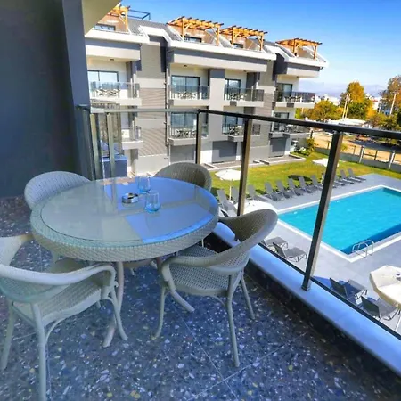 Wonderful In A Prime Location Guarantees A 5 Star Daire *